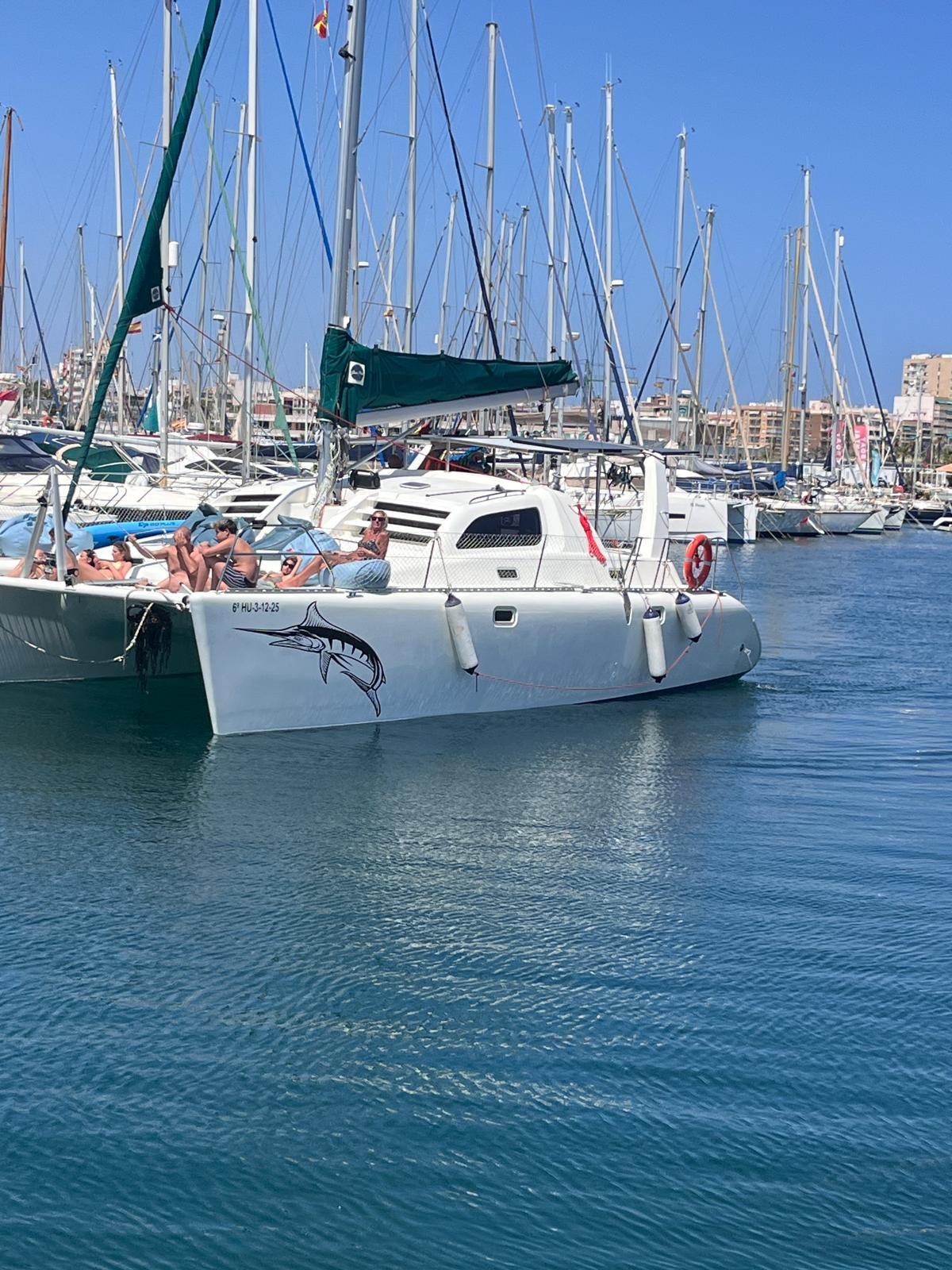 Yach Tour 2 Hours - 65€ image 4