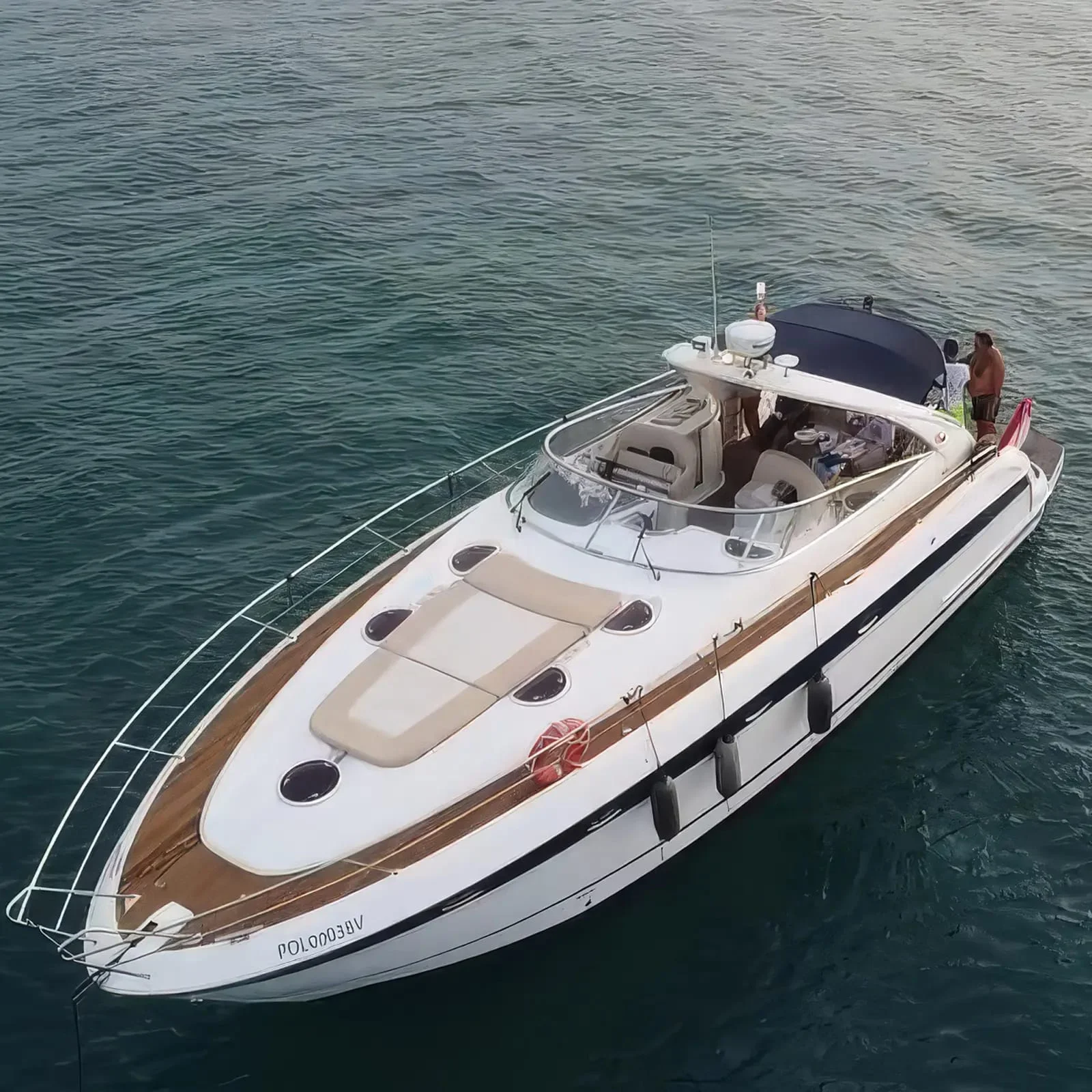 Yach Tour 2 Hours - 65€ image 6