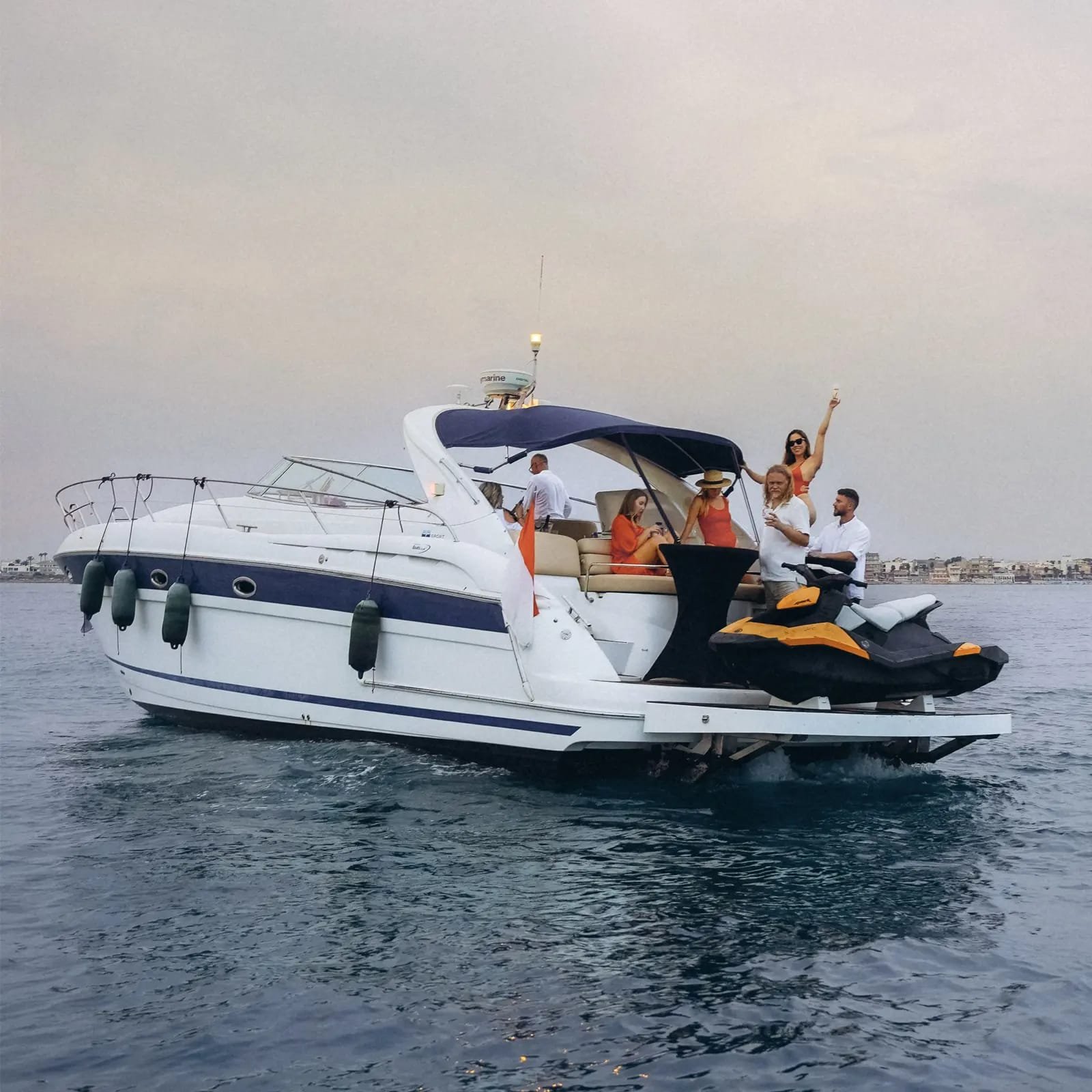 Bavaria 42 Sport image 3